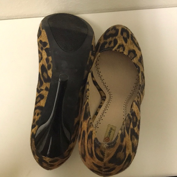 EUC Olsenboye Animal Print Platform Stilettos Sz 8 - Picture 4 of 4